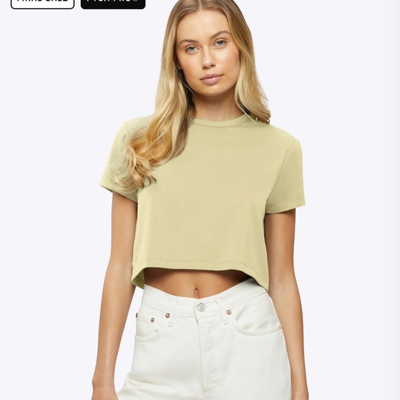 Cuts Clothing Tops - NWT Cuts Almost Friday Cropped Tee